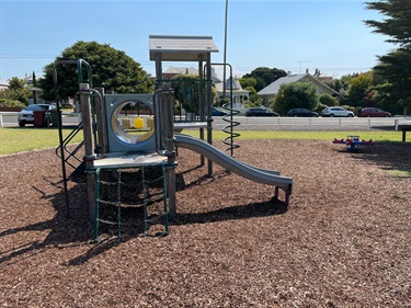 Citizens Park alternate playground view