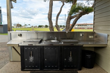 Camp kitchen barbeques