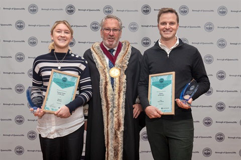 Mayor Ross Ebbels with Citizen and Young Citizen of the Year at 2022 Community Service Awards
