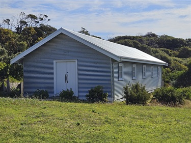 Restoration of a P1 hut