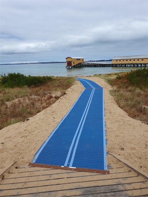 Beach-mat.jpg