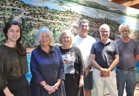 Qmm-Mayor-Mural.jpg